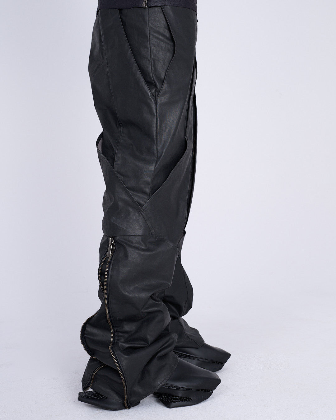 MEN DENIM MOON PANTS