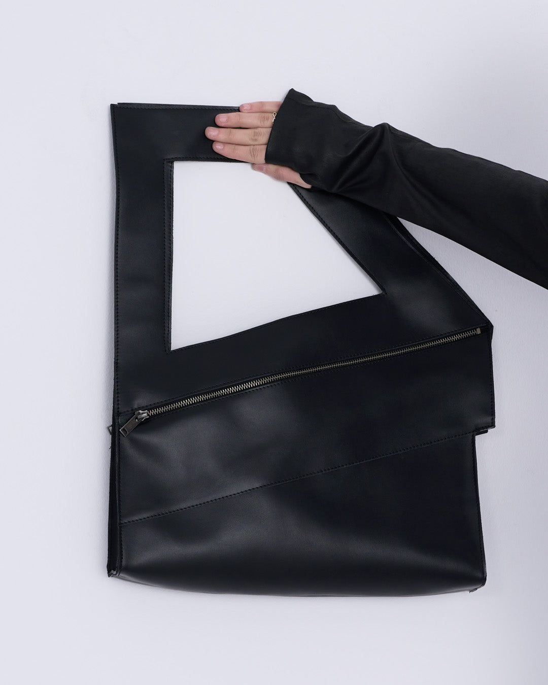 LUNAR PURSE