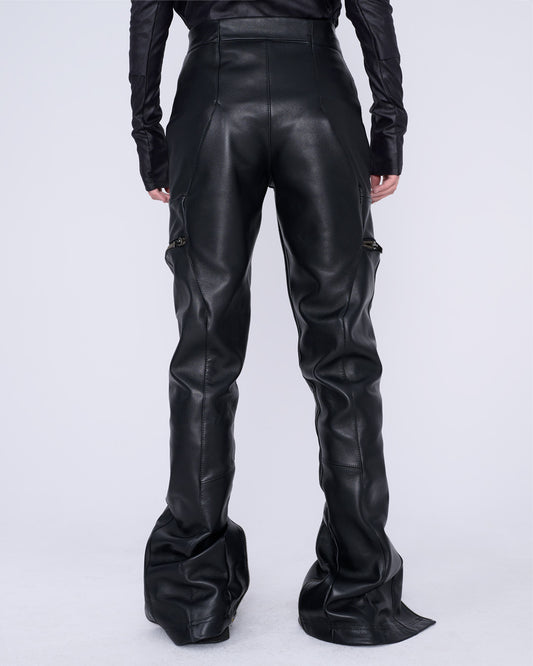WOMEN ZIPPED LEATHER PANTS