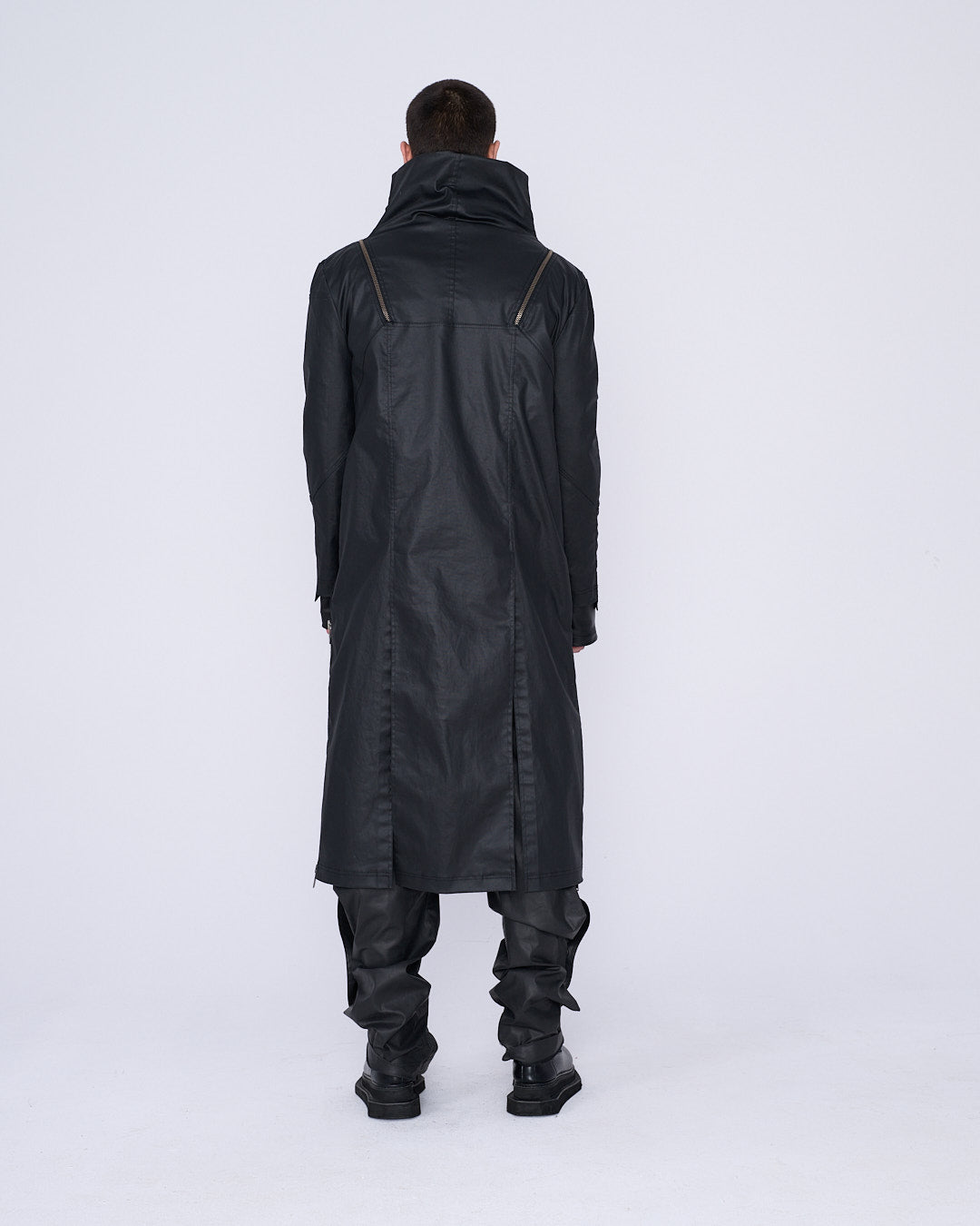 MEN ZIPPED SHOULDERS JACKET