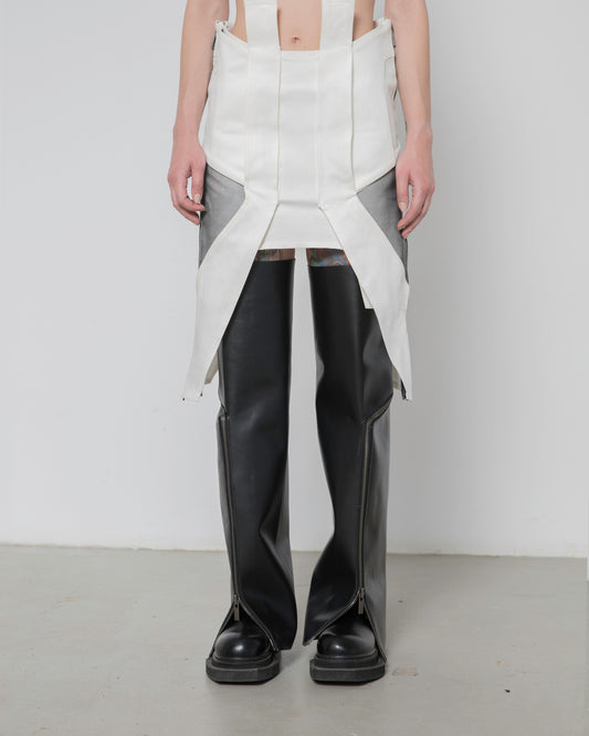 UNISEX BLACK LEATHER SOCKS