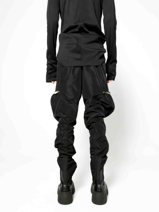 MEN ZIPPED PANTS