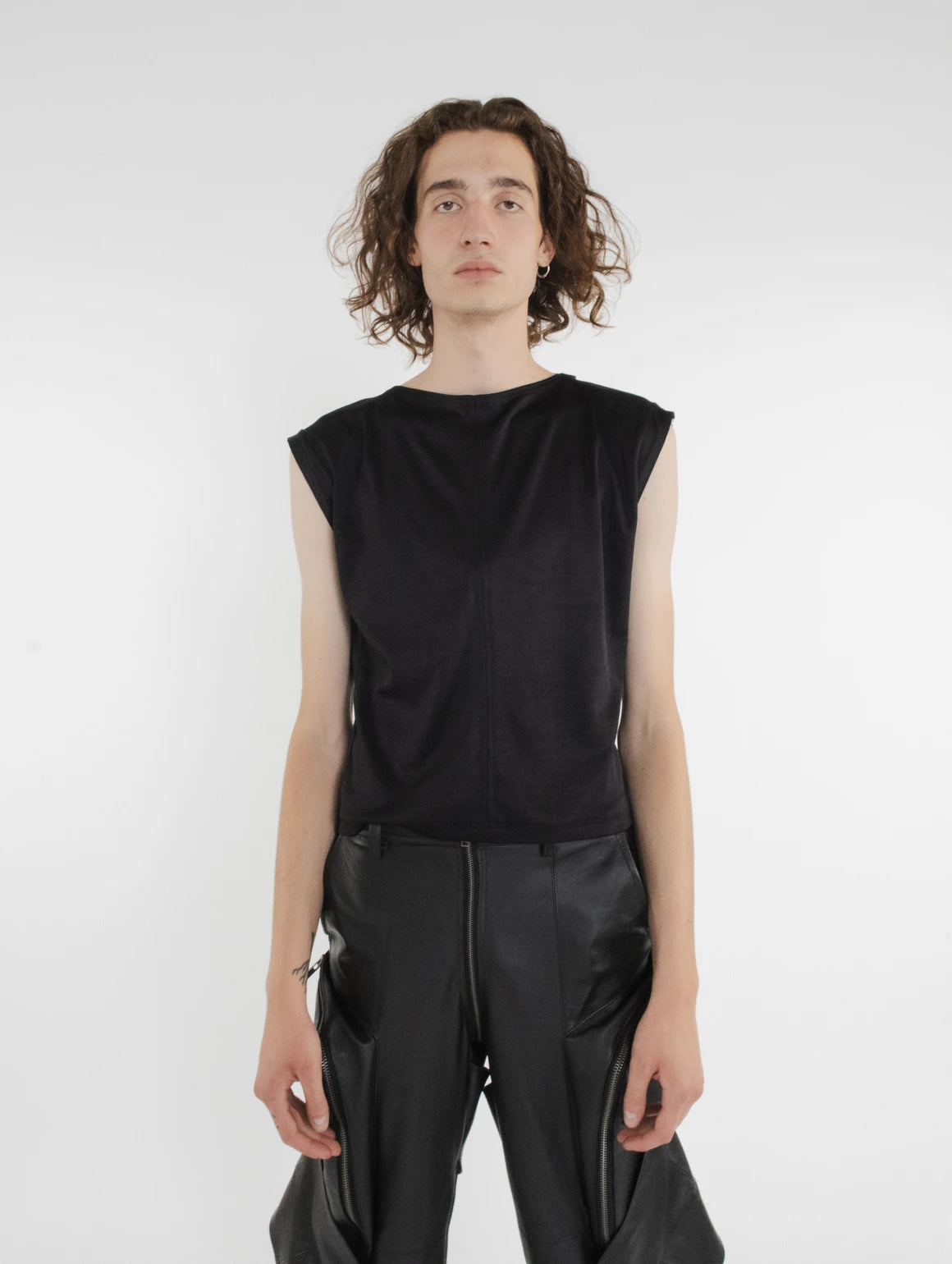 SHORT TANK TOP