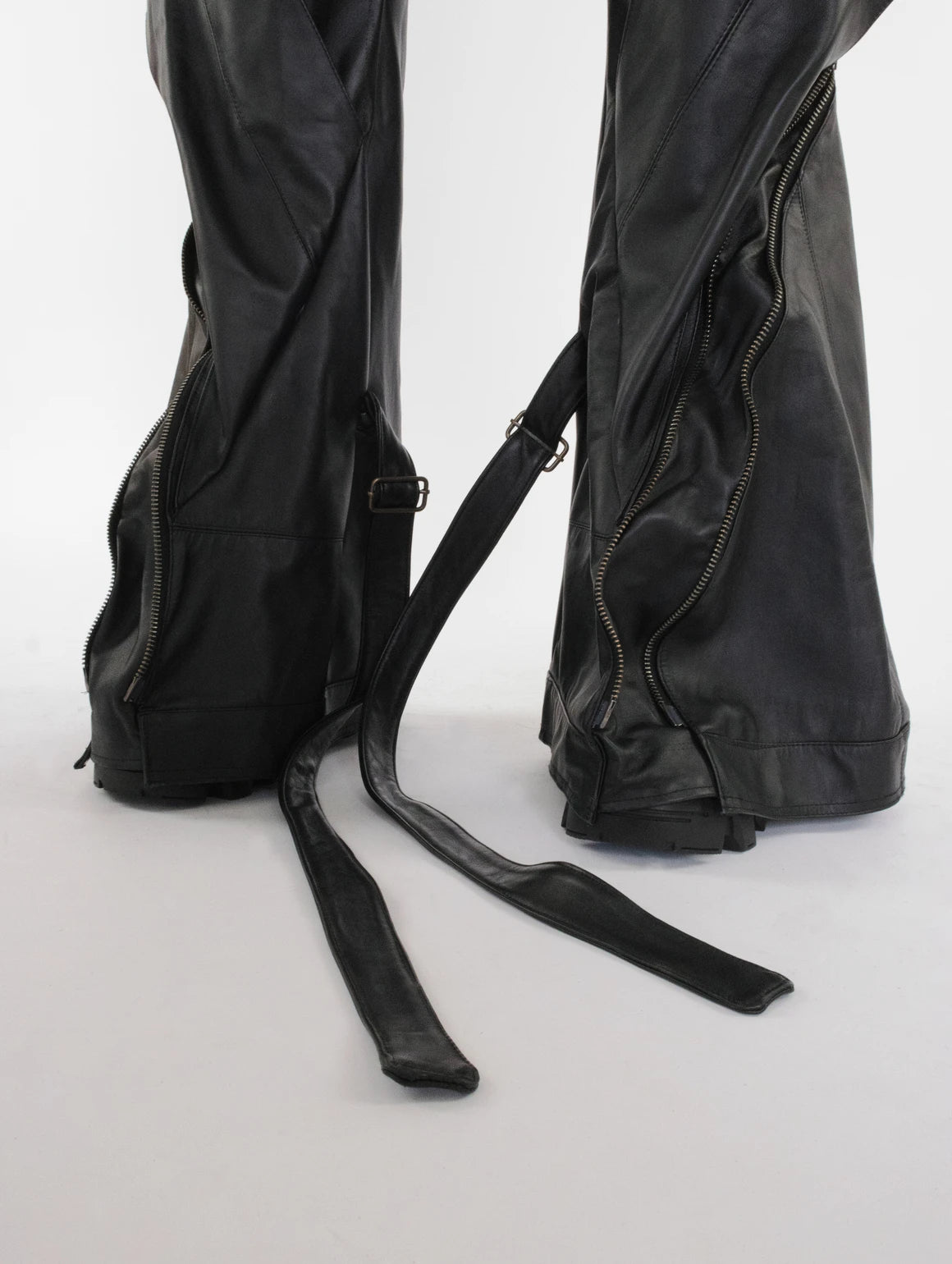 MEN FLIGHT LEATHER PANTS