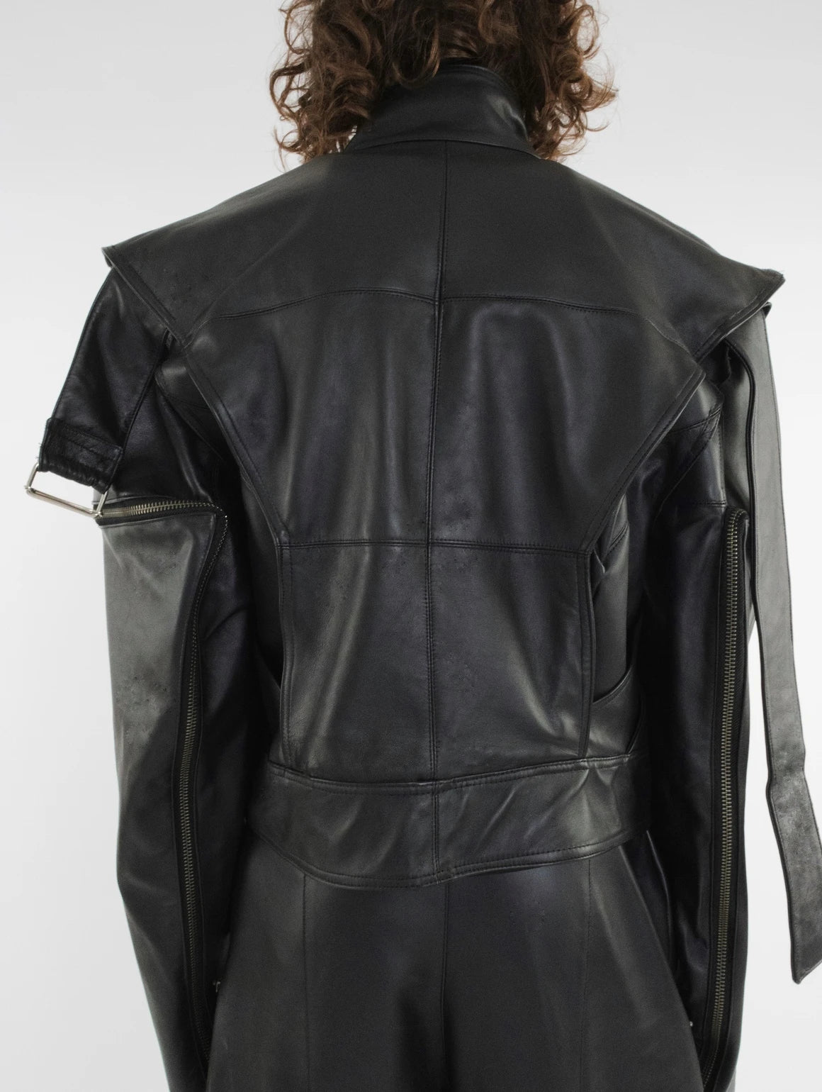 MEN TRIANGLE LEATHER JACKET