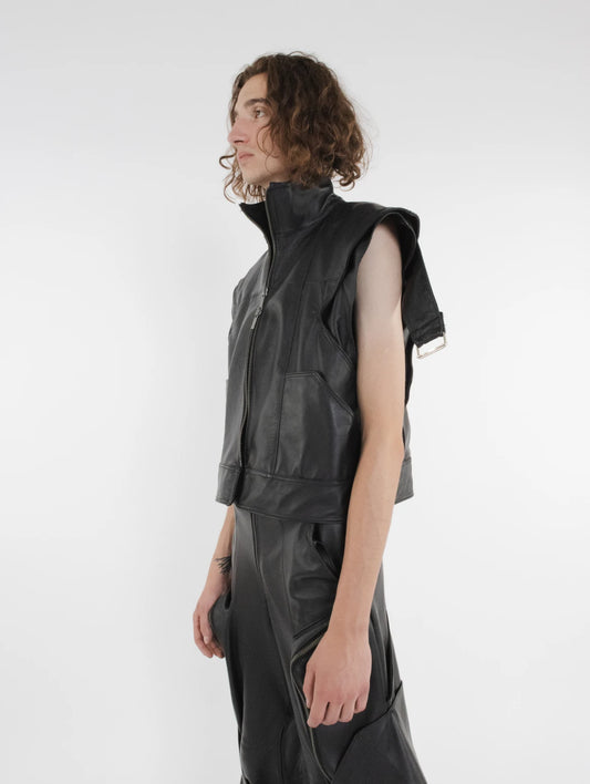 MEN LEATHER SHORT VEST