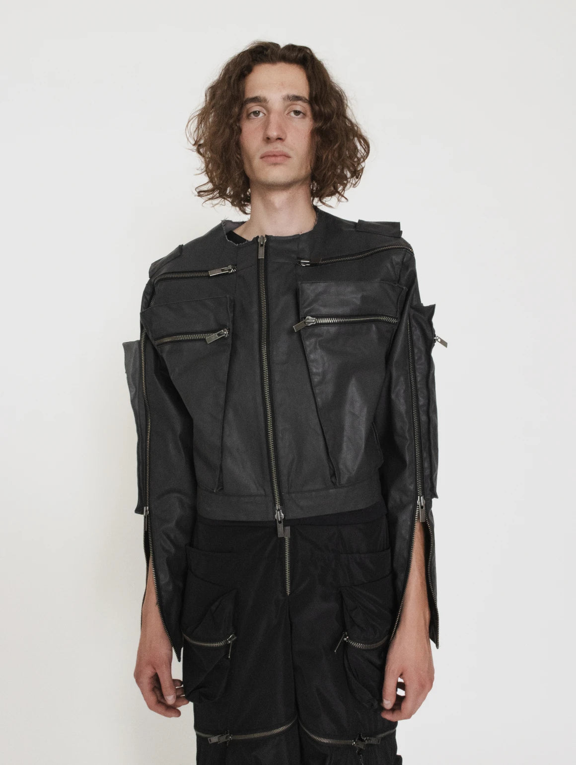 MEN DENIM ZIPPED JACKET