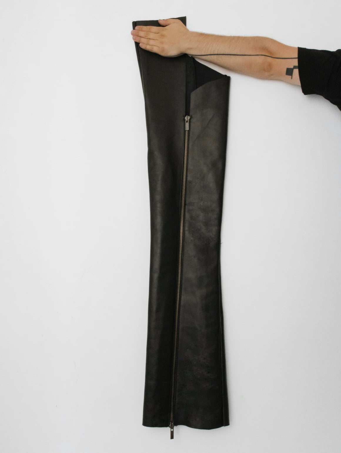 LONG LEATHER SOCKS