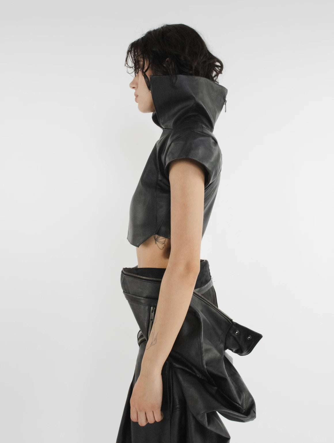 WOMEN LEATHER COLLAR TOP