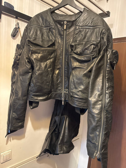 MEN LEATHER ZIPPED JACKET