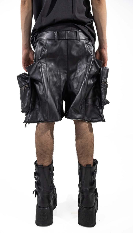 MEN LEATHER SHORT PANTS