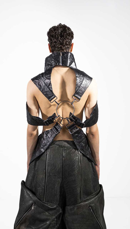 UNISEX BLACK STRAPS TOP