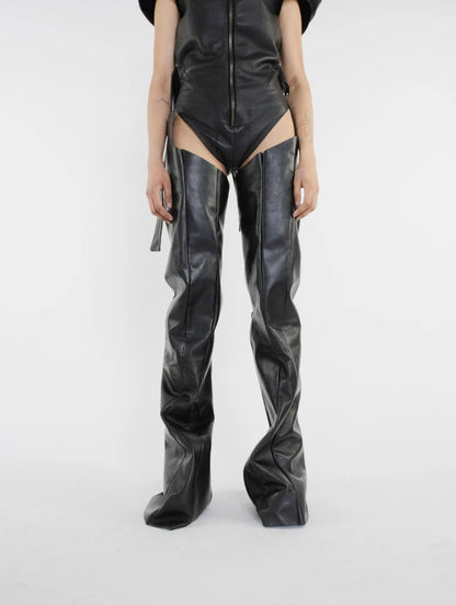LONG LEATHER SOCKS
