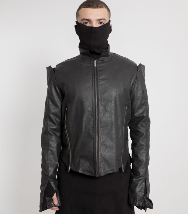 Men Black High Shoulder V Jacket